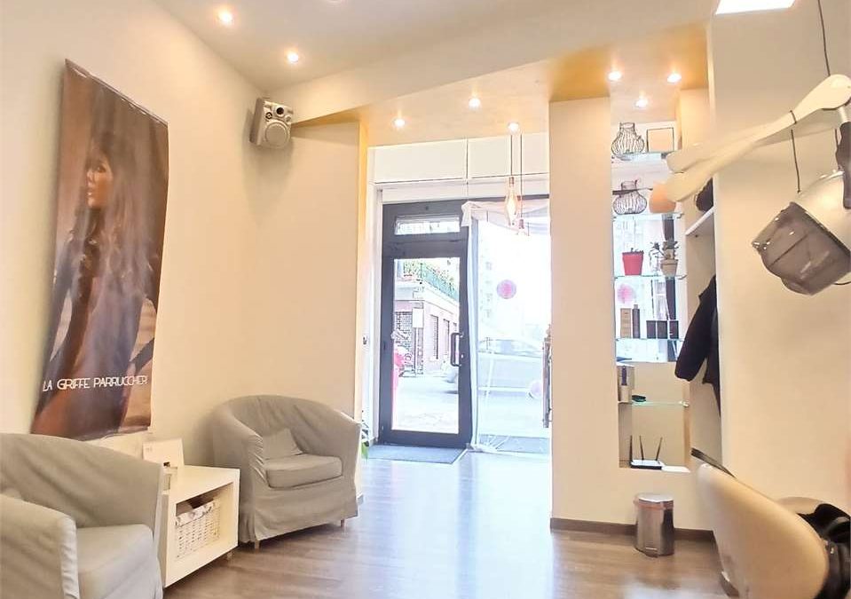 CESSIONE ATTIVITA’ STORICA DI ACCONCIATURE E BELLEZZA